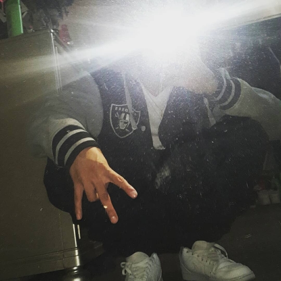 sharkyaob